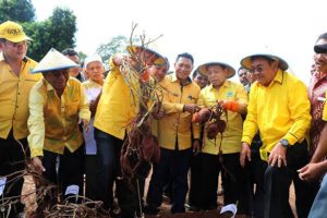 Ketua DPD II yang sukses diberi hadiah Rp 75 Juta