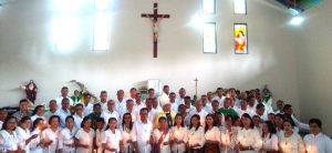 Uskup Agung Kupang Lantik Dewan Pastor Paroki Santo Kristoforus Ba’a Rote