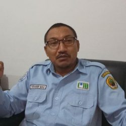 Direktur PDAM Tirta Lontar Kabupaten Kupang, Yoyarib Mau