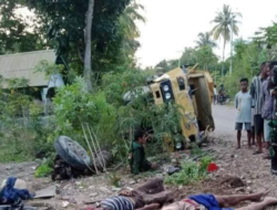 Truck Terbalik di Oe’ekam Karena Roda Terlepas, 3 Penumpang Meninggal