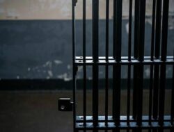Tahanan di Sumba Barat Meninggal Dalam Sel Polsek, Keluarga Minta Penjelasan Kapolres