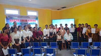 Tingkatkan Budaya Literasi dan Riset Siswa, SMAKN Ende Selenggarakan Seminar Hasil KTI